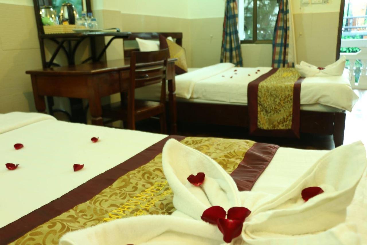 Mali Namphu Hotel Вьентьян Экстерьер фото