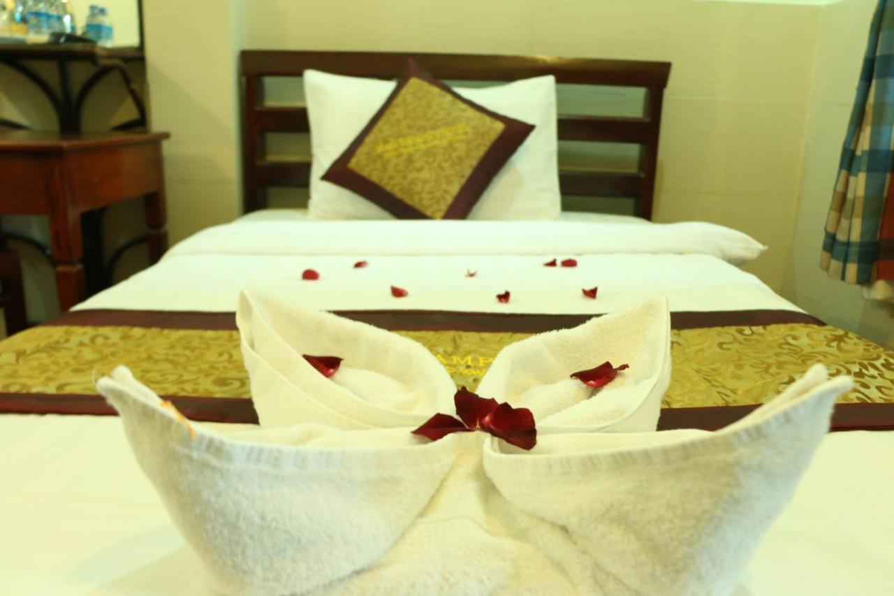 Mali Namphu Hotel Вьентьян Экстерьер фото