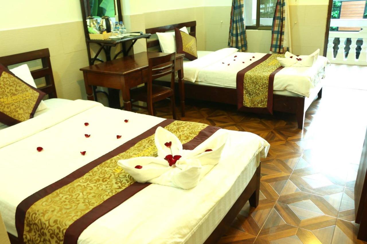 Mali Namphu Hotel Вьентьян Экстерьер фото