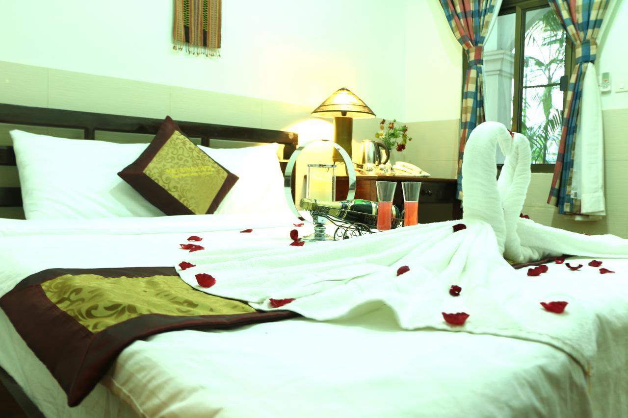 Mali Namphu Hotel Вьентьян Экстерьер фото